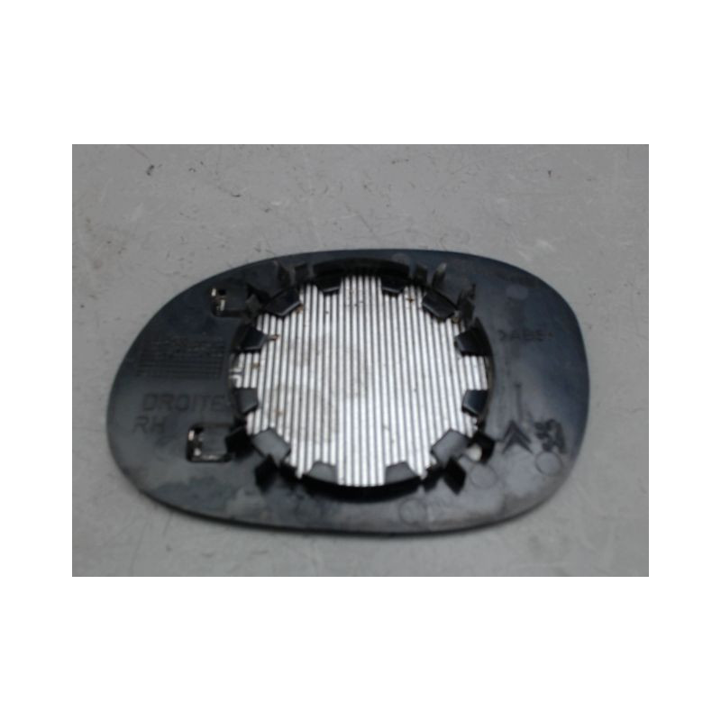 GLACE RETROVISEUR EXT D PEUGEOT 206