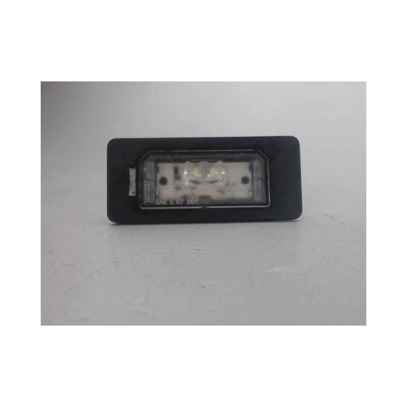 ECLAIREUR PLAQUE DE POLICE DROIT B.M.W. X1