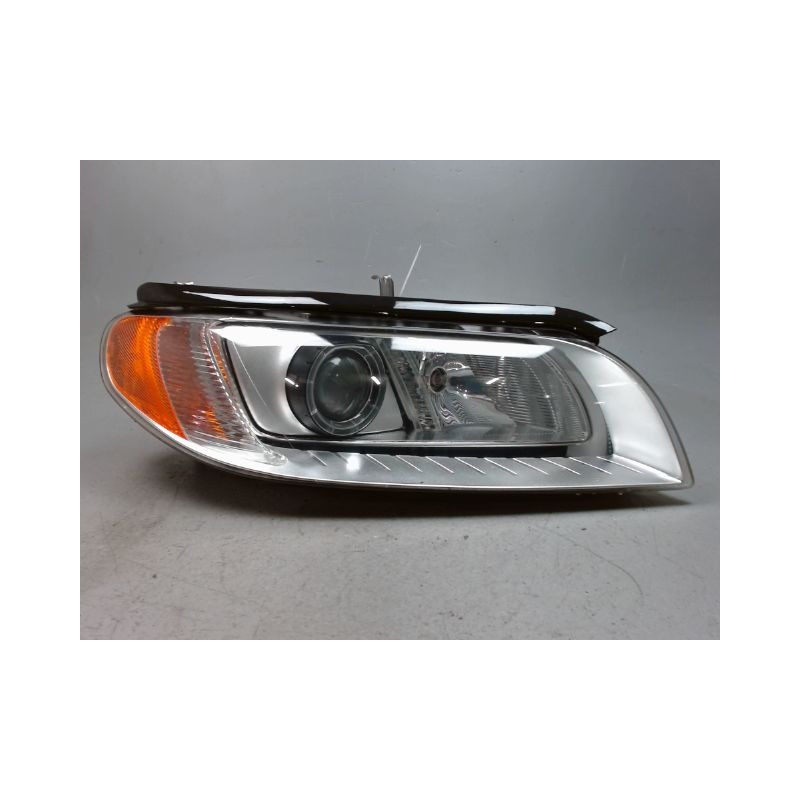 PHARE DROIT VOLVO S80