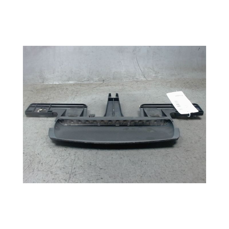 FEUX STOP SUPPLEMENTAIRE VOLVO S80