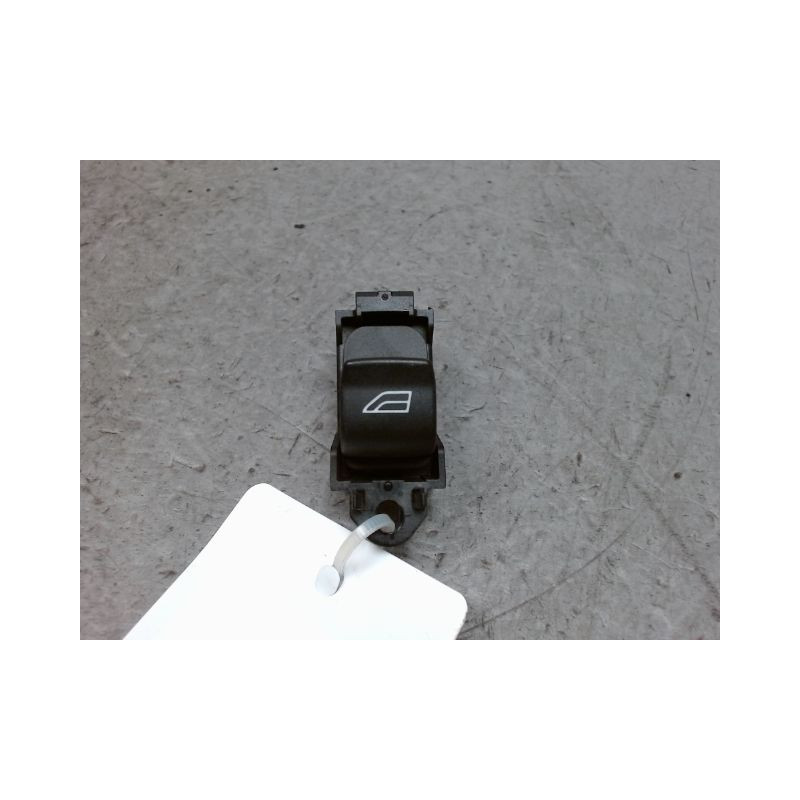 COMMANDE LEVE-GLACE PORTE AVD VOLVO S80