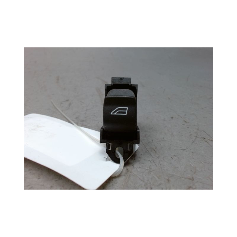 COMMANDE LEVE-GLACE PORTE ARD VOLVO S80