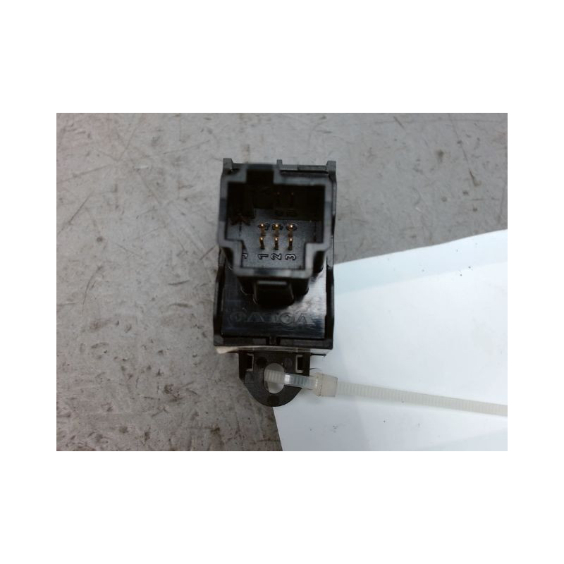 COMMANDE LEVE-GLACE PORTE ARD VOLVO S80