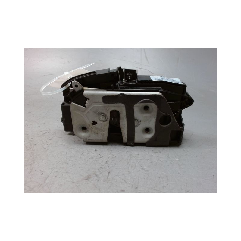 SERRURE PORTE BATTANTE ARRIERE GAUCHE FORD T.COURIER
