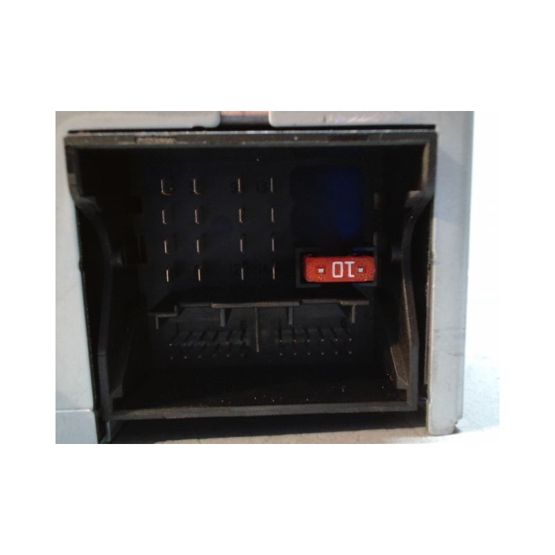 AUTORADIO VOLKSWAGEN SHARAN 2004-