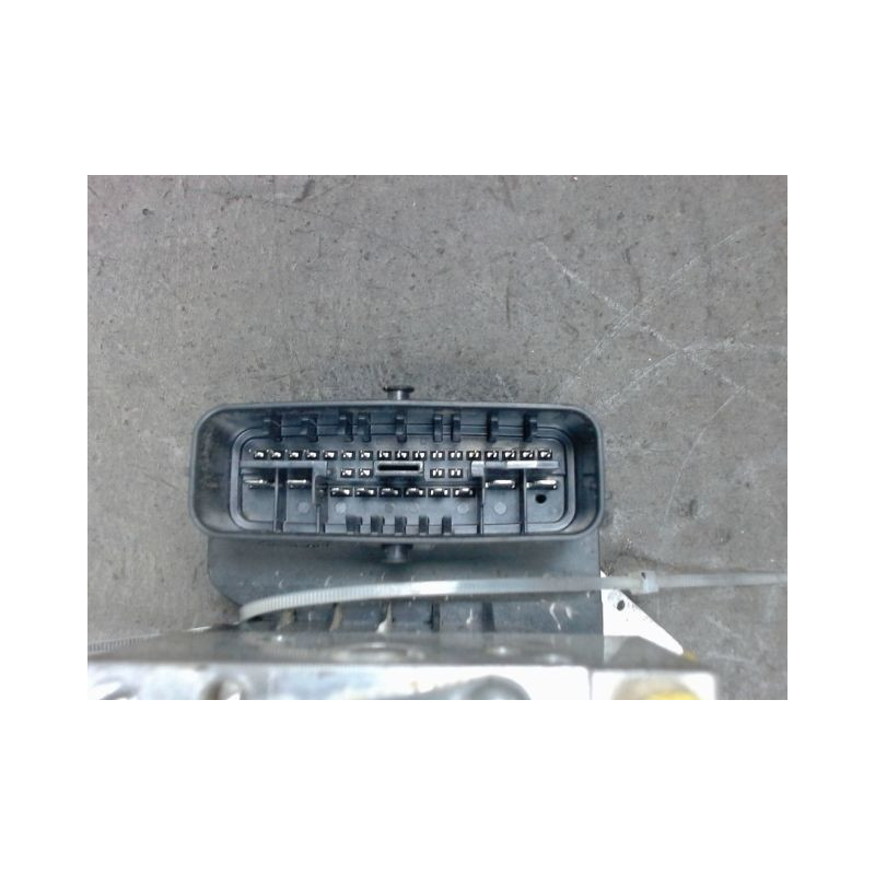 UNITE HYDRAULIQUE ABS TOYOTA COROLLA
