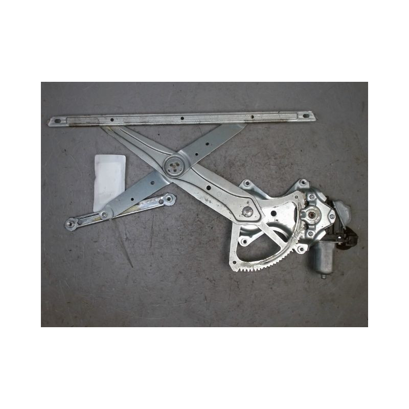 MECANISME+MOTEUR LEVE-GLACE AVANT GAUCHE LEXUS CT200H