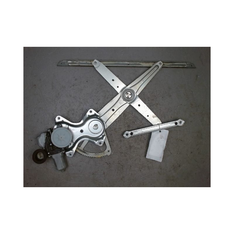 MECANISME+MOTEUR LEVE-GLACE AVANT GAUCHE LEXUS CT200H