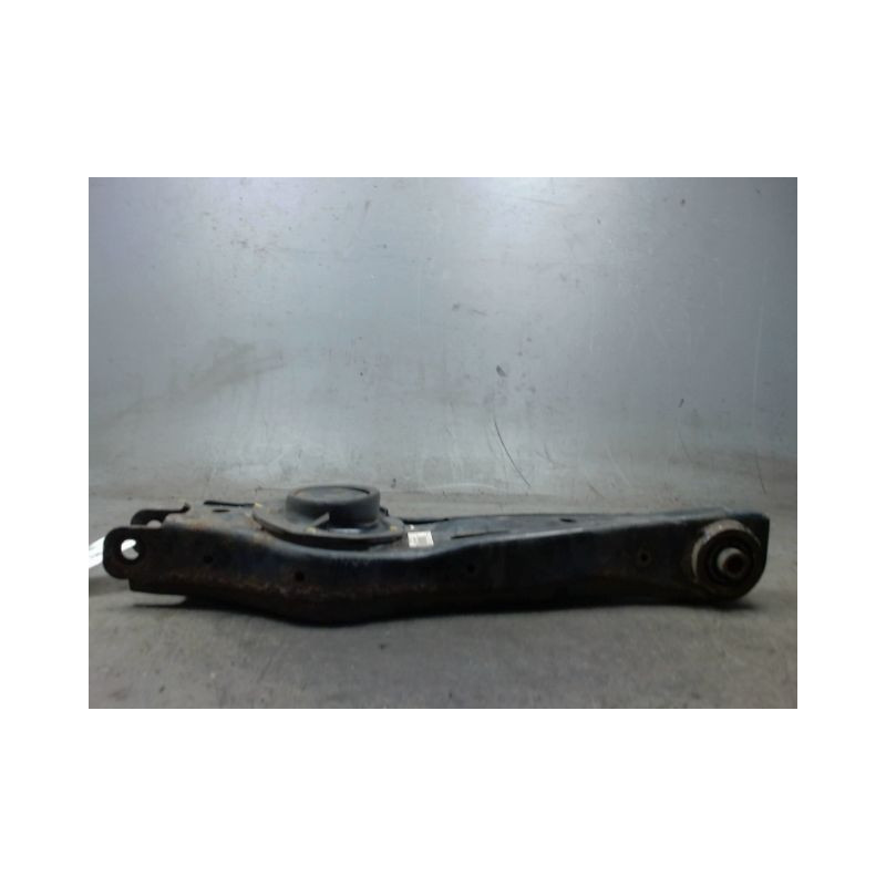 TRIANGLE INFERIEUR ARRIERE GAUCHE HYUNDAI SANTA FE