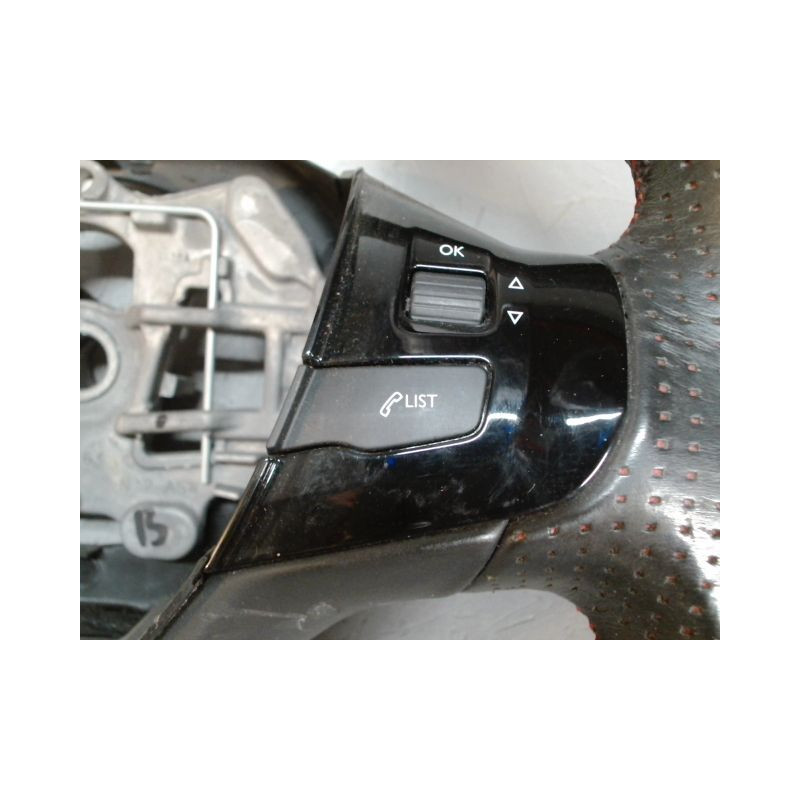VOLANT DE DIRECTION PEUGEOT 308