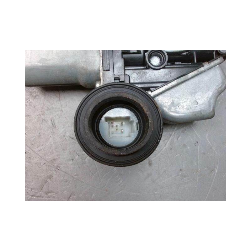 MECANISME+MOTEUR LEVE-GLACE ARRIERE DROIT TOYOTA PRIUS