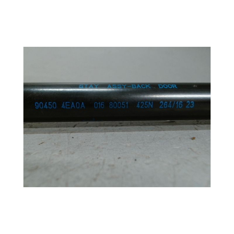VERIN HAYON G NISSAN QASHQAI
