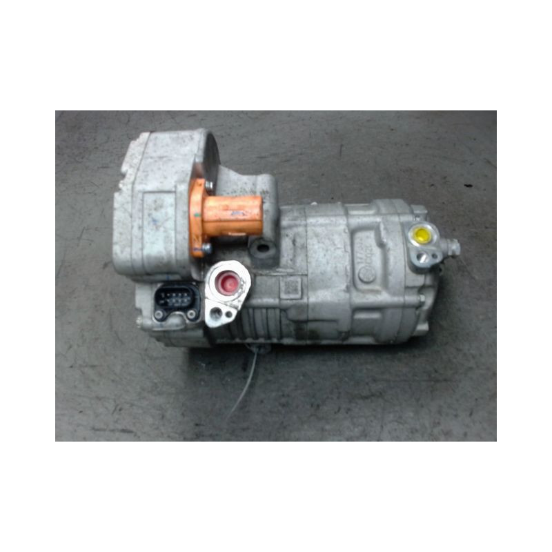 COMPRESSEUR AIR CONDITIONNE M.G. MG4