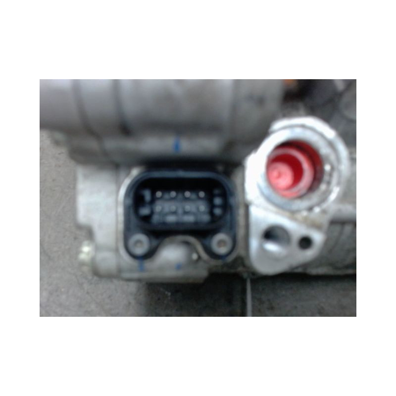 COMPRESSEUR AIR CONDITIONNE M.G. MG4