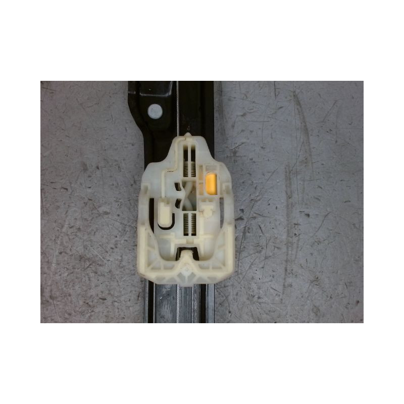 MECANISME+MOTEUR LEVE-GLACE ARRIERE DROIT M.G. MG4