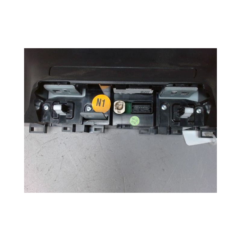 ECRAN GPS M.G. MG4