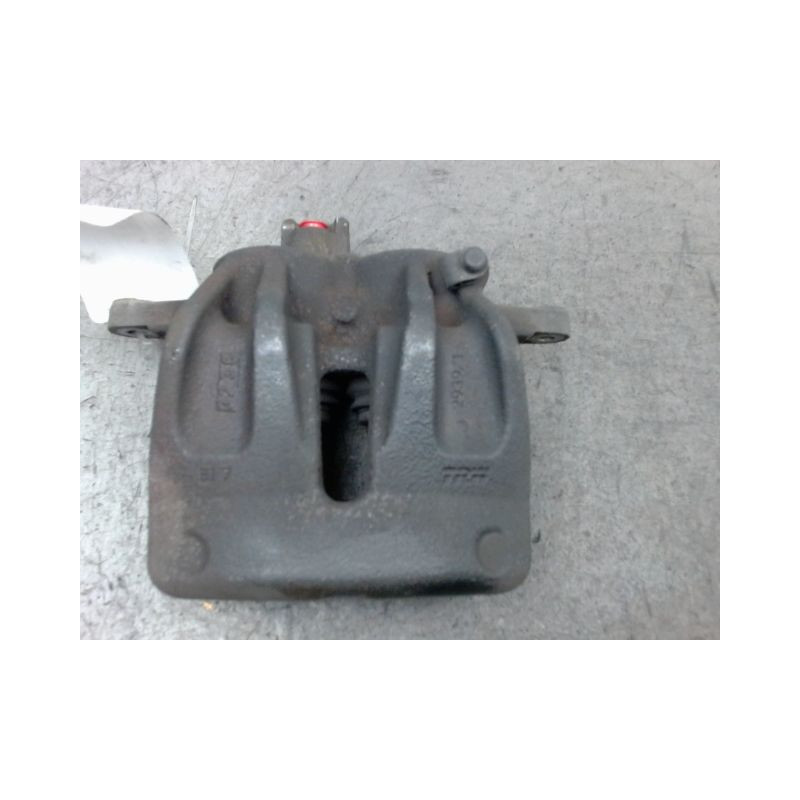 ETRIER DE FREIN AVANT DROIT LAND ROVER R.ROVER