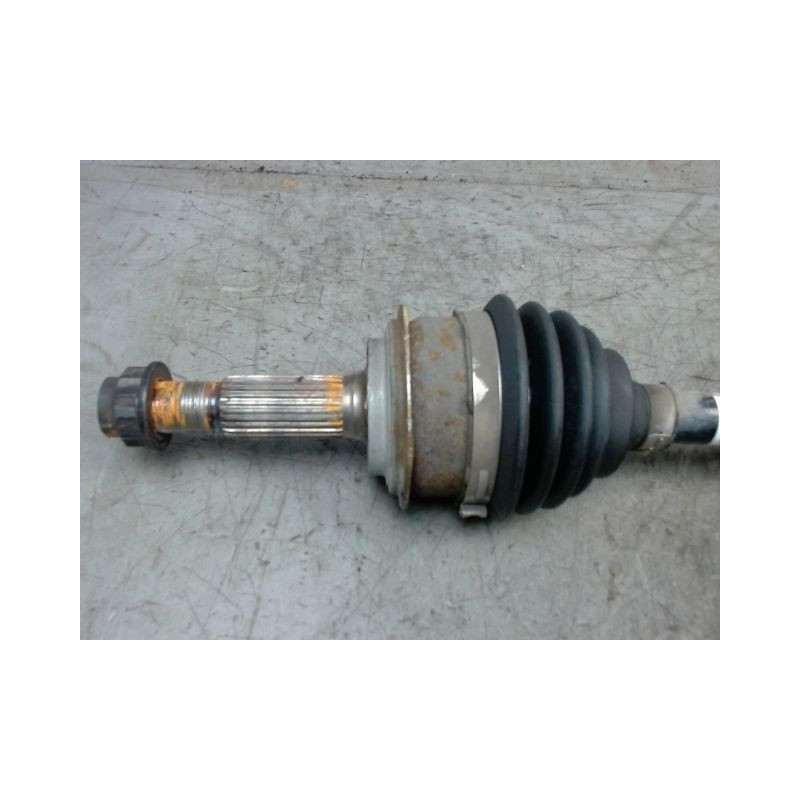 TRANSMISSION AVANT DROIT TOYOTA YARIS 1.0 