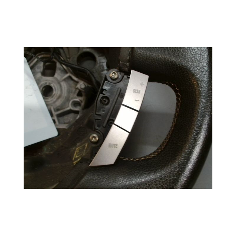 VOLANT DE DIRECTION LANCIA YPSILON 2003-