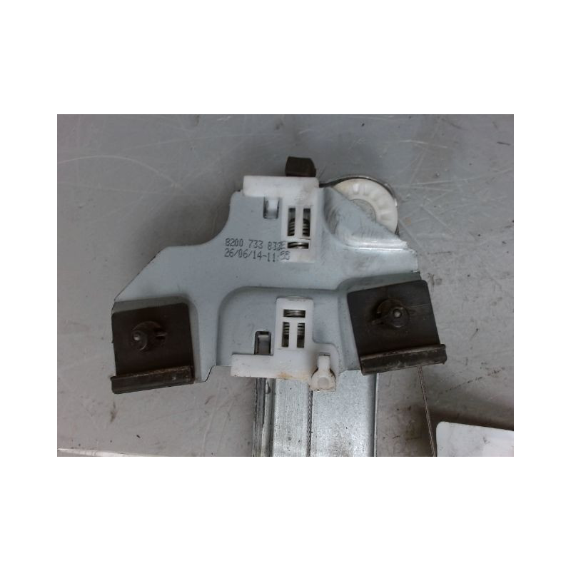 MECANISME+MOTEUR LEVE-GLACE ARRIERE DROIT DACIA DUSTER