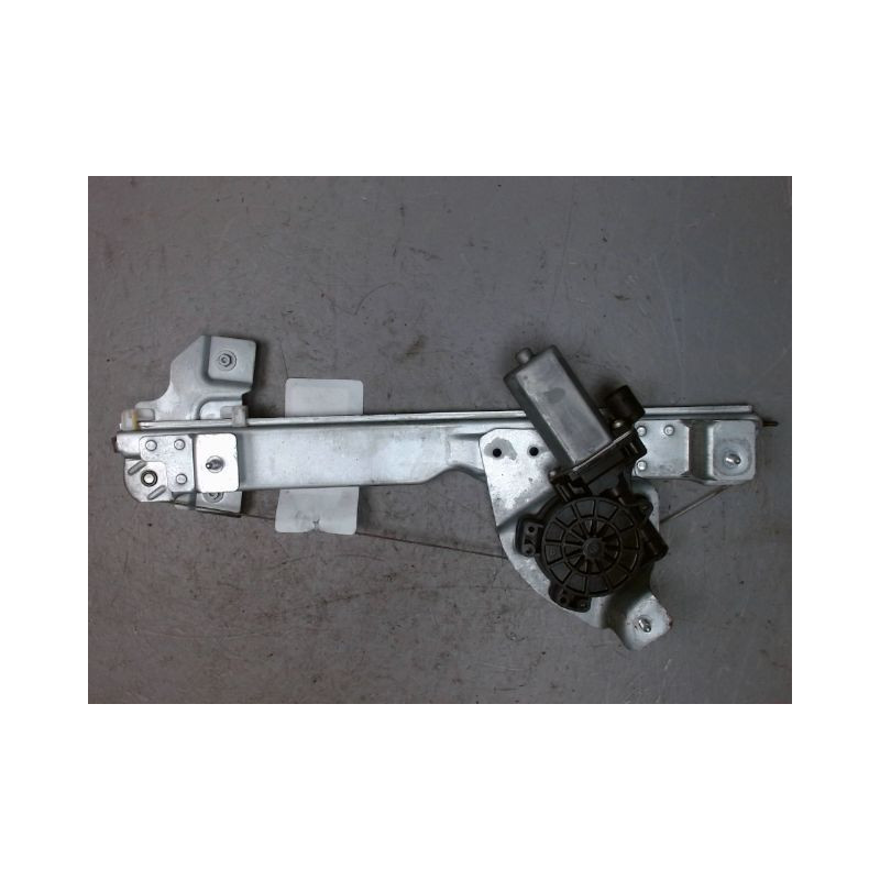 MECANISME+MOTEUR LEVE-GLACE ARRIERE DROIT DACIA DUSTER