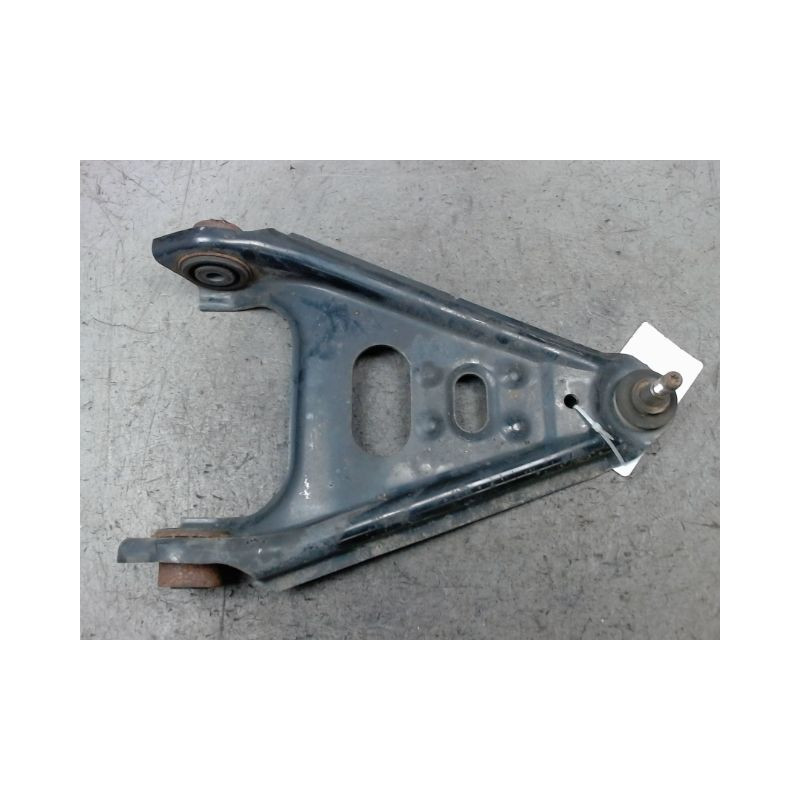 TRIANGLE INFERIEUR AVANT GAUCHE SMART FORTWO