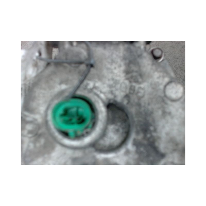COMPRESSEUR AIR CONDITIONNE CHRYSLER PT CRUISER -2005