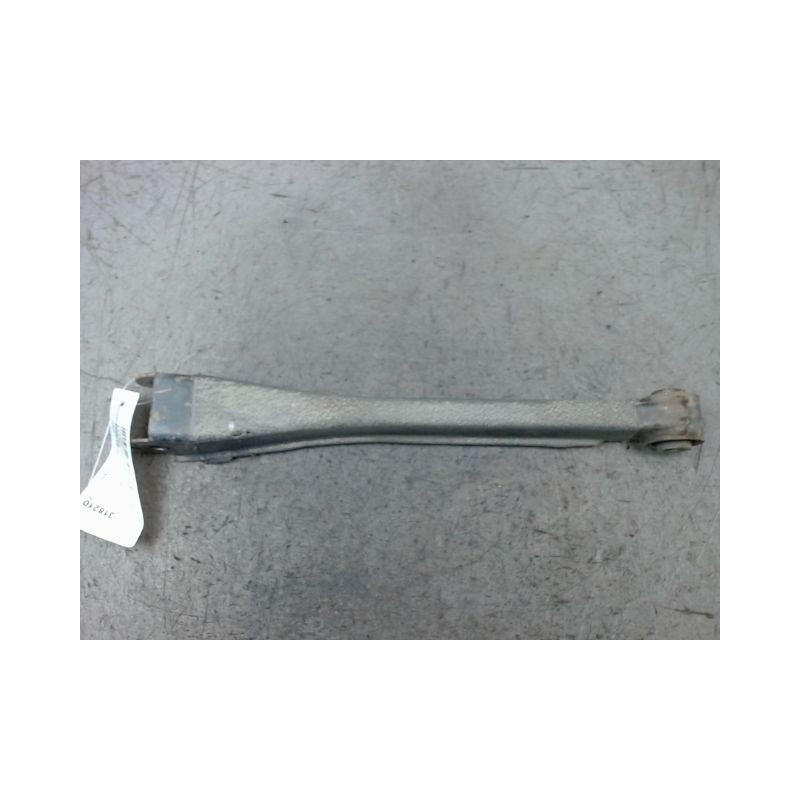 TRIANGLE INFERIEUR ARRIERE GAUCHE HYUNDAI TUCSON -04