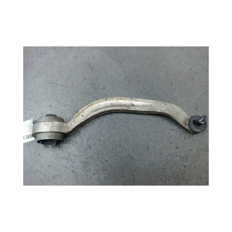 TRIANGLE INFERIEUR AVANT DROIT AUDI A4 2004-
