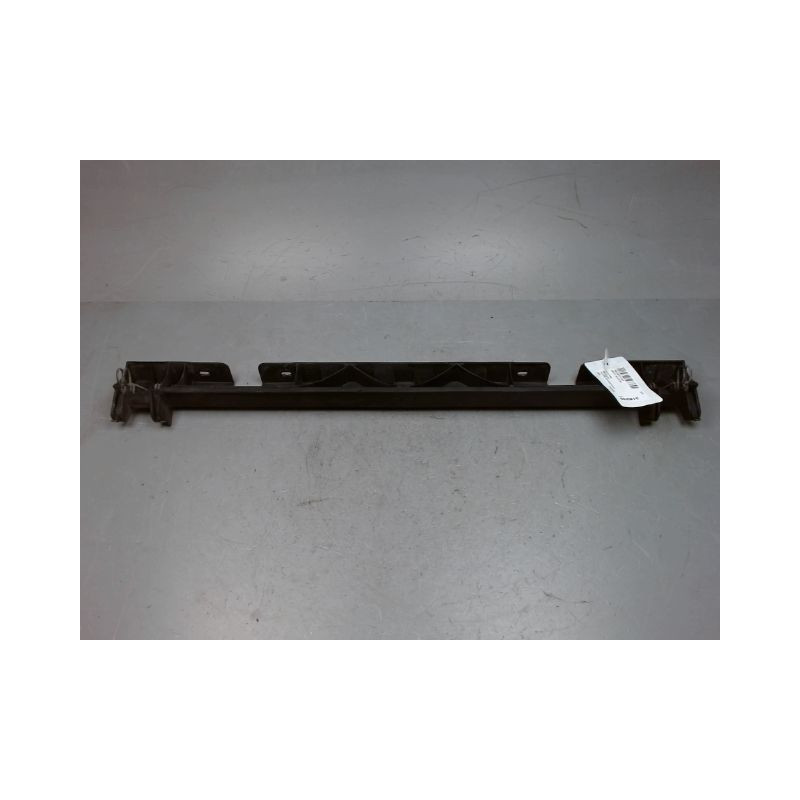 TRAVERSE SUPERIEURE ARMATURE AVANT PEUGEOT 605 94-99