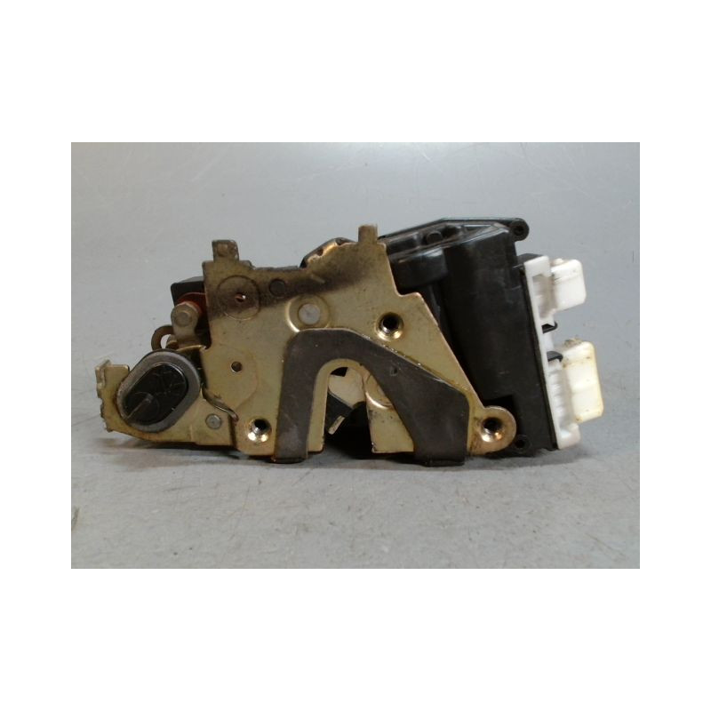 SYSTEME CONDAMNATION ARRIERE DROIT PEUGEOT 605 94-99