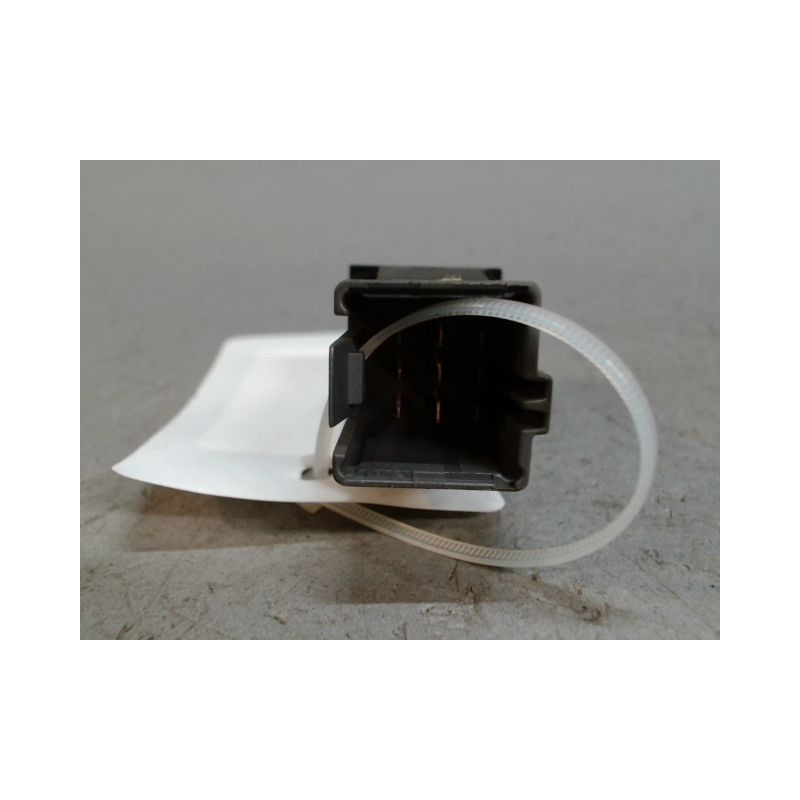 BOUTON DE WARNING PEUGEOT 605 94-99