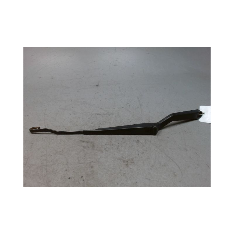 BRAS ESSUIE-GLACE AVANT DROIT FORD PUMA