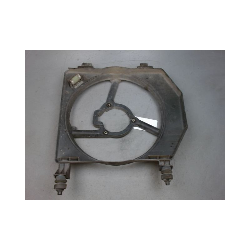 SUPPORT DE VENTILATEUR FORD PUMA