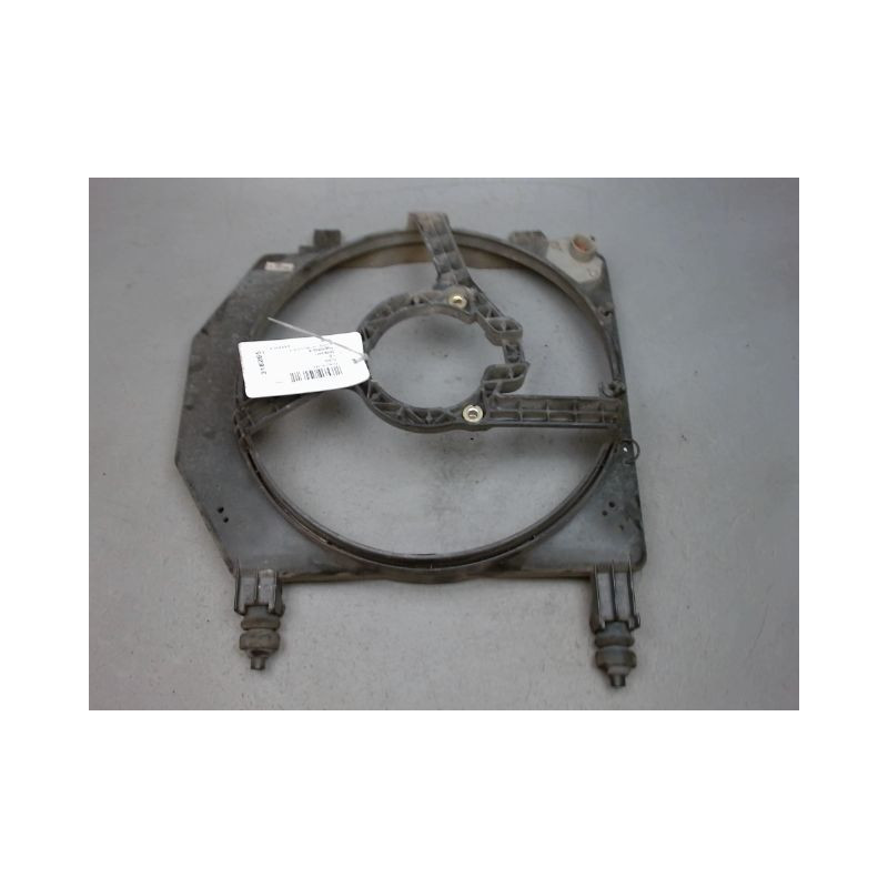 SUPPORT DE VENTILATEUR FORD PUMA
