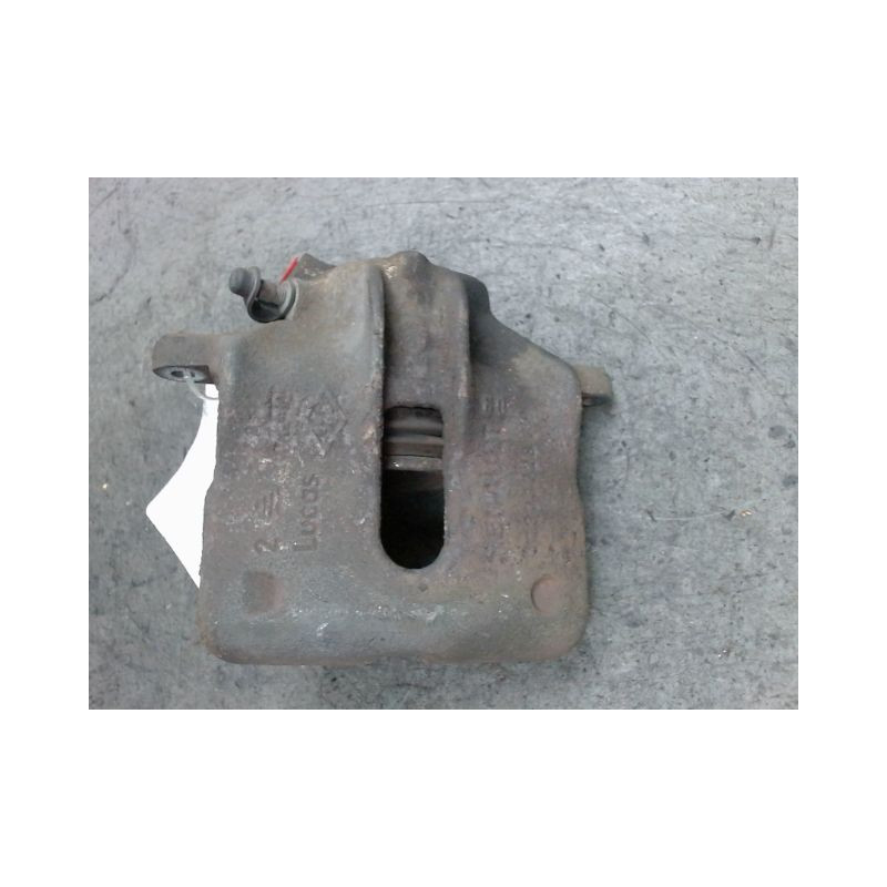 ETRIER DE FREIN AVANT DROIT RENAULT ESPACE 96-2002