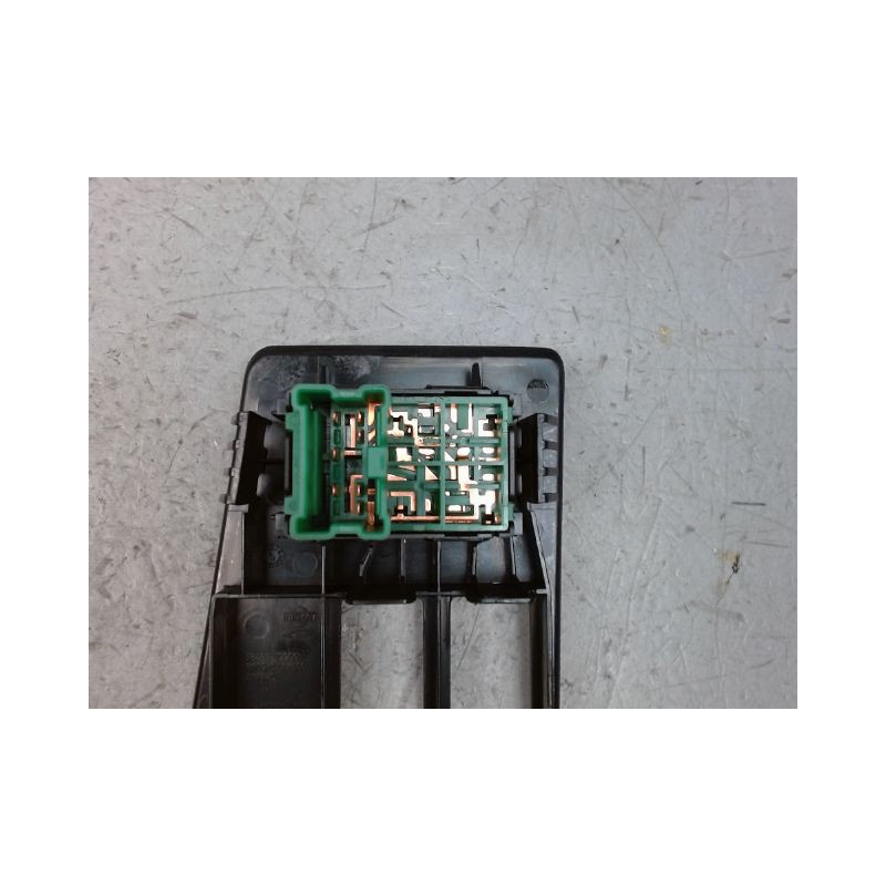 COMMANDE RETROVISSEUR EXTERIEUR ELECTRIQUE NISSAN QHASQAI 2007-