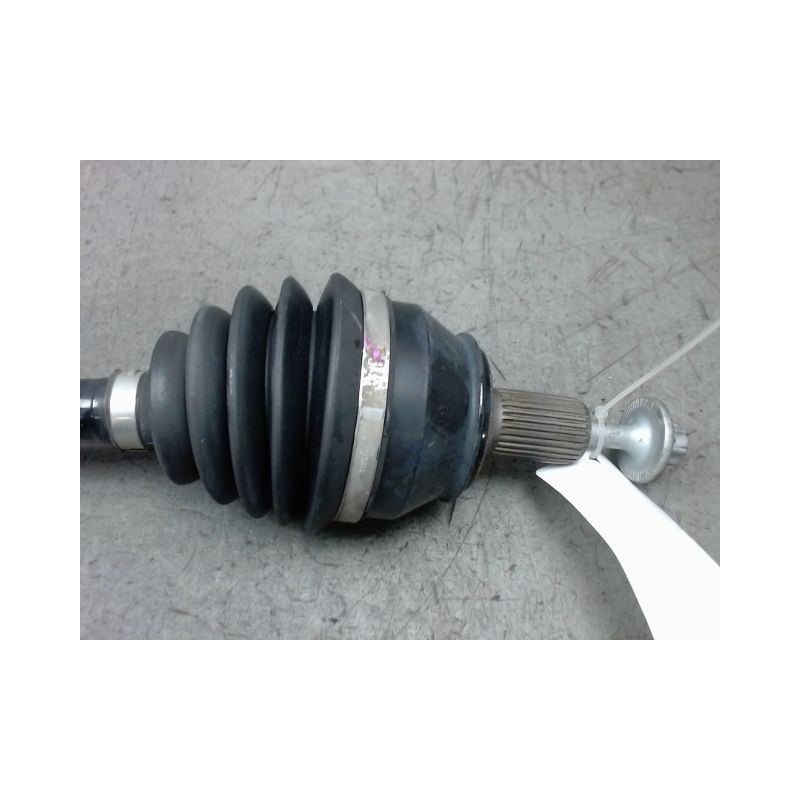 TRANSMISSION AVANT DROIT MERCEDES CLASSE A A 180 d 