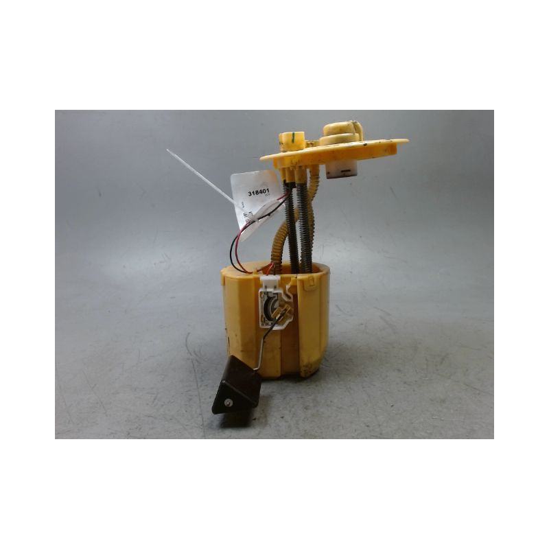 POMPE CARBURANT IMMERGEE TOYOTA VERSO 2010-