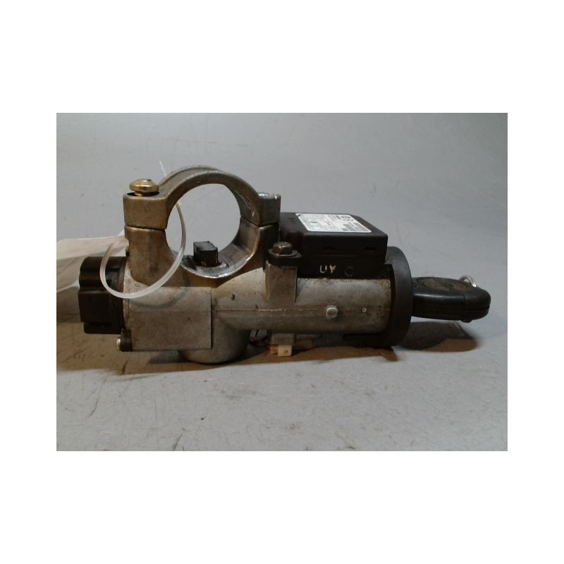 ANTIVOL DE DIRECTION NISSAN ALMERA