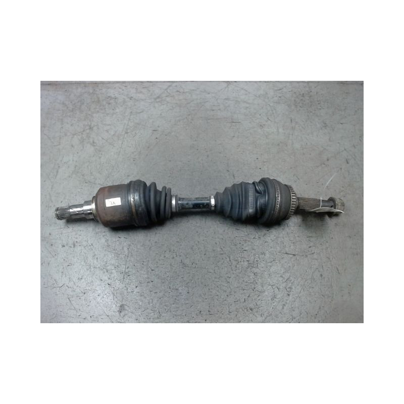 TRANSMISSION AVANT GAUCHE NISSAN ALMERA 2.2 Di