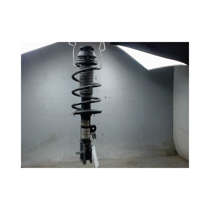 AMORTISSEUR AVANT DROIT KIA VENGA 09-