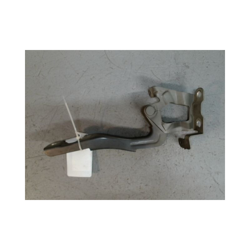COMPAS GAUCHE CAPOT KIA VENGA 09-