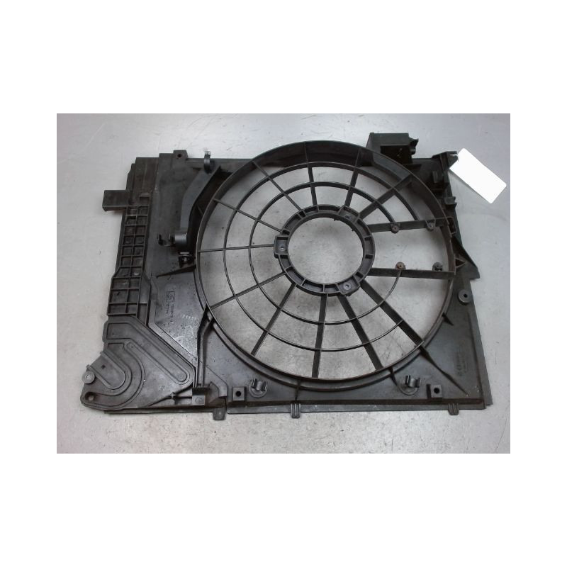 SUPPORT DE VENTILATEUR BMW SERIE 3 (E46) 01-2005