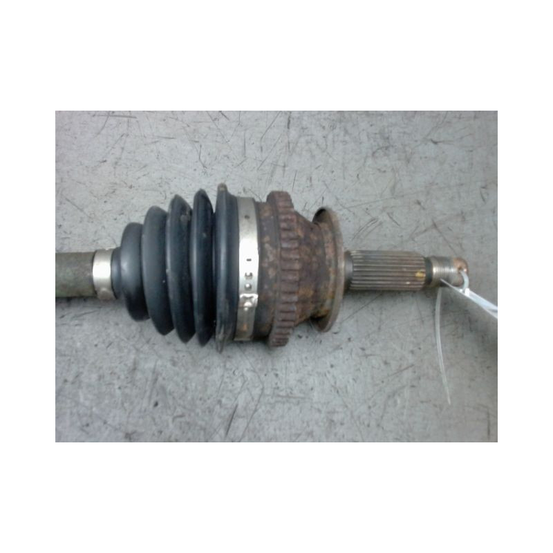 TRANSMISSION AVANT DROIT HYUNDAI SANTA FE 4X4 -00 2.0 CRDi 4x4