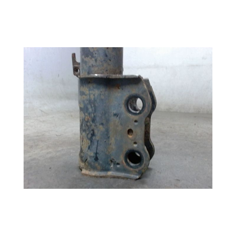 AMORTISSEUR AVANT DROIT TOYOTA COROLLA 2002-