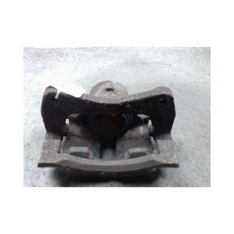 ETRIER DE FREIN AVANT DROIT TOYOTA COROLLA 2002-