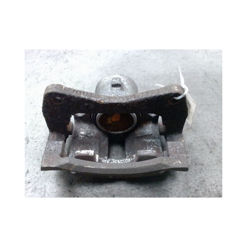 ETRIER DE FREIN AVANT GAUCHE TOYOTA COROLLA 2002-
