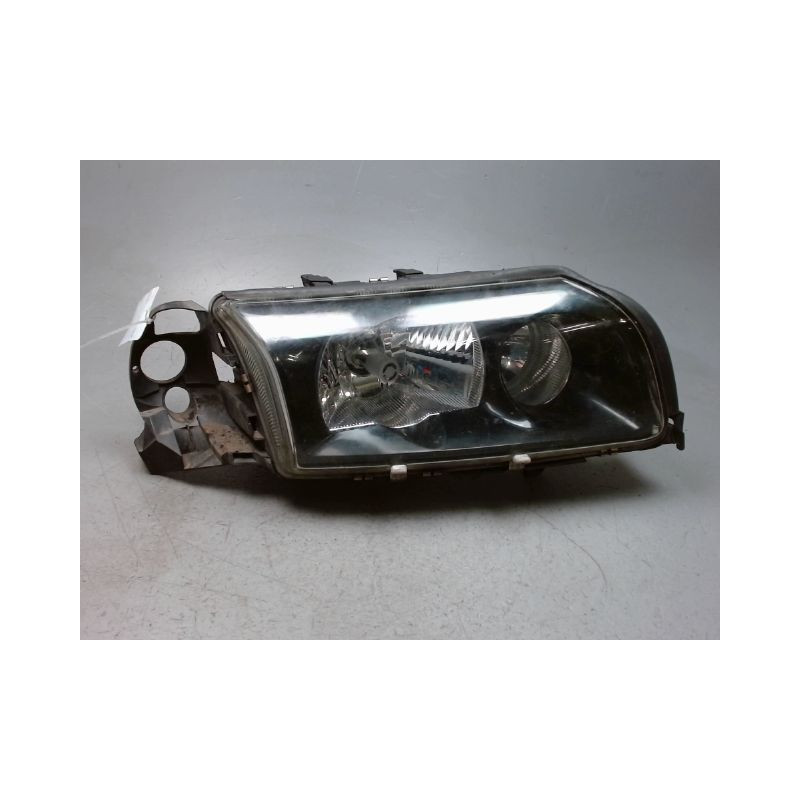 PHARE DROIT VOLVO S80 2003-