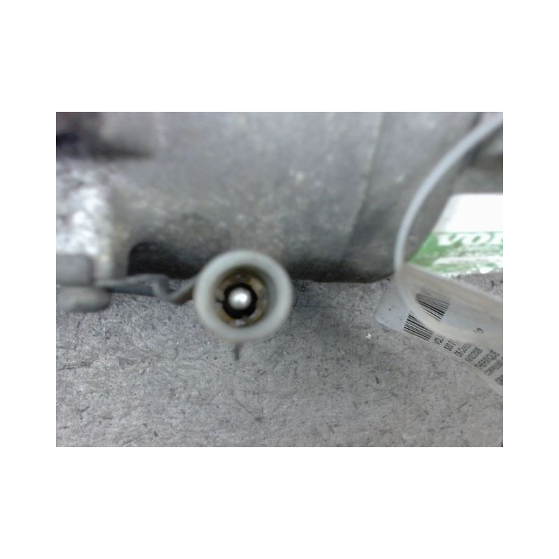 COMPRESSEUR AIR CONDITIONNE VOLVO S80 2003-